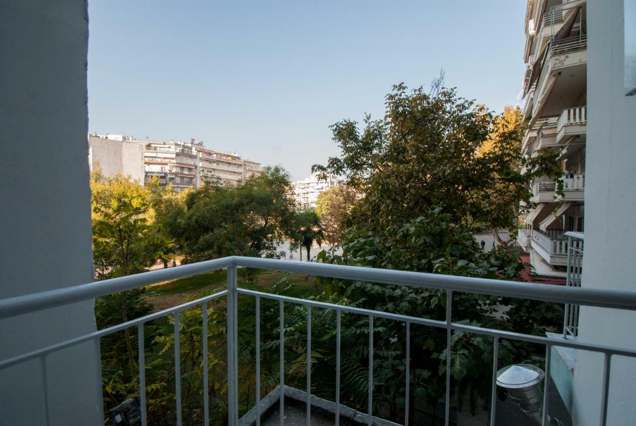Smart Living Flat, Melenikou Apartman Szaloniki Kültér fotó