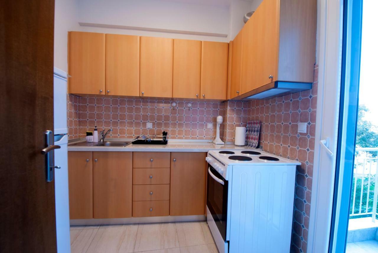 Smart Living Flat, Melenikou Apartman Szaloniki Kültér fotó